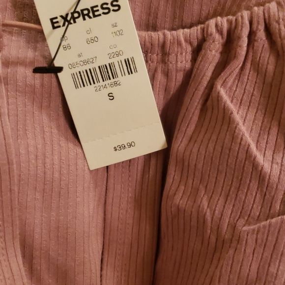 Express - Picture 4 of 4